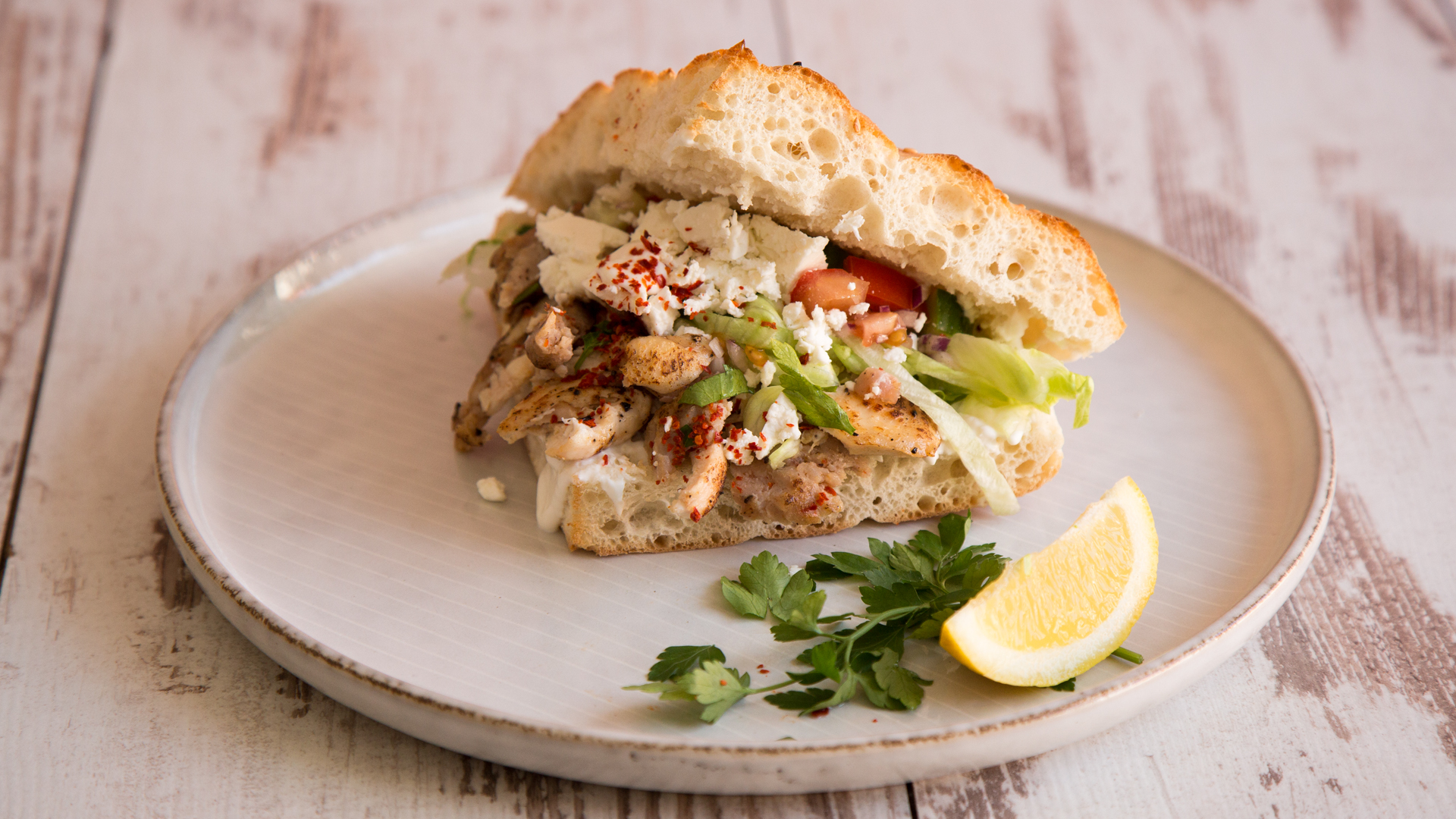 Selbstgemachter Döner Kebab im Fladenbrot