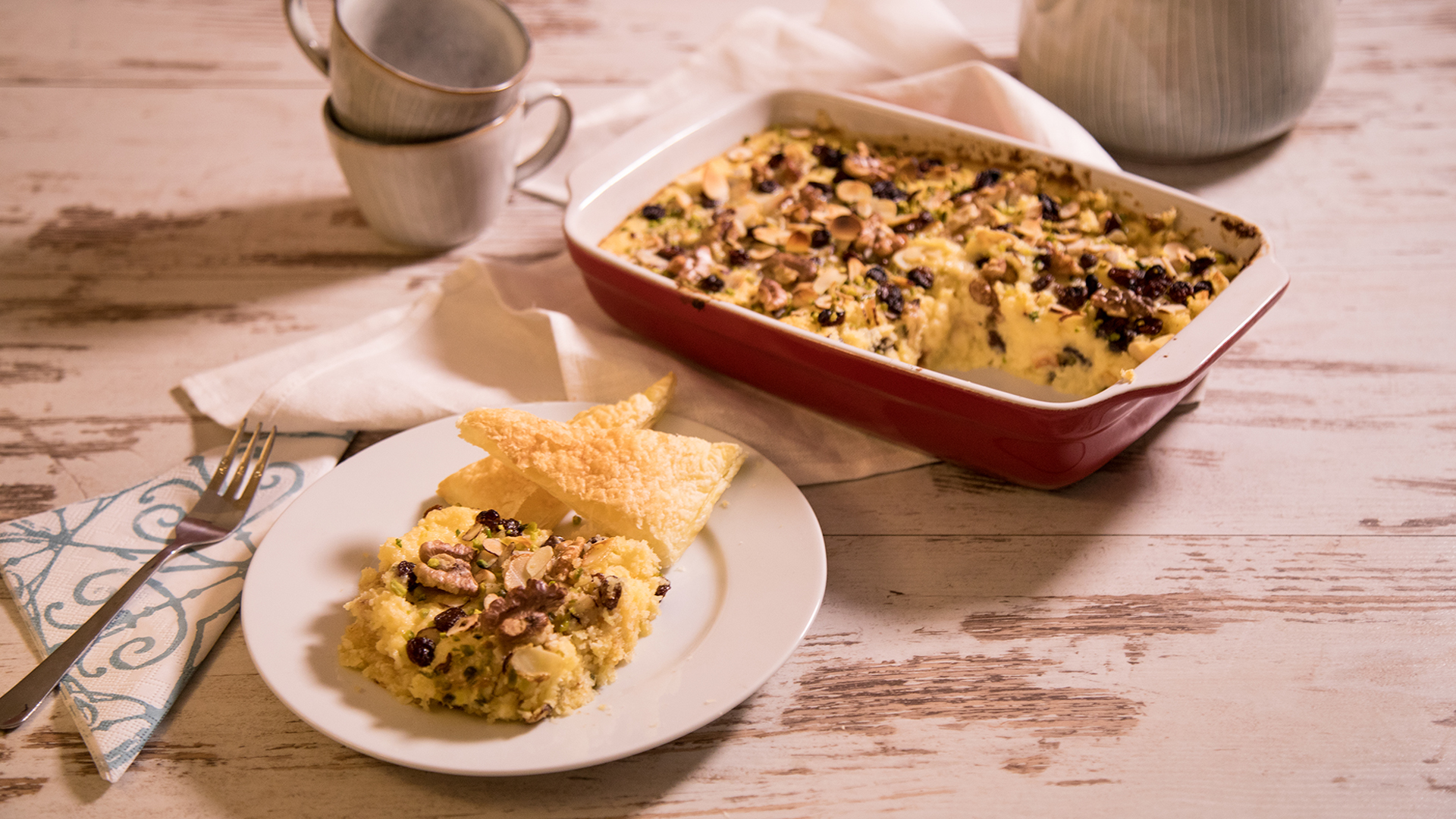 Arabischer Auflauf mit angolanischen Kokospudding