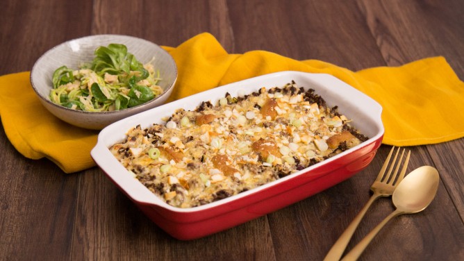 Herzhafter Gnocchi-Auflauf mit Hummus, Gouda & Honig