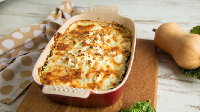Vegetarische Kürbislasagne mit Wirsing und Feta