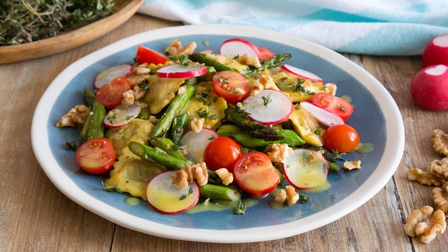 Spargel-Ravioli-Salat