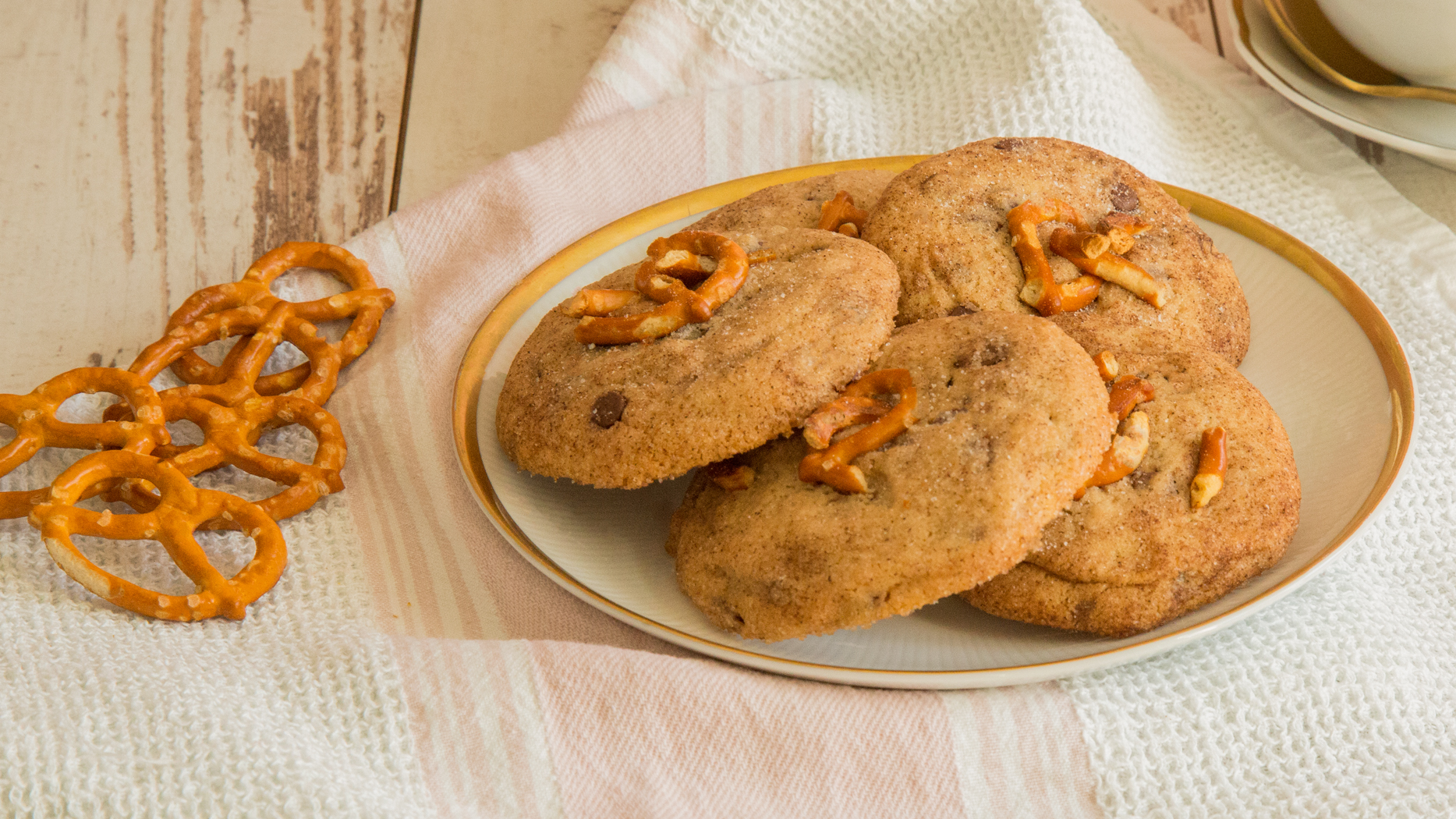 classic-snickerdoodle-cookie-recipe-best-snickerdoodles-ever