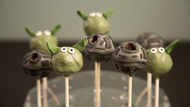 Star Wars Cake Pops  Star Wars Cake Pops